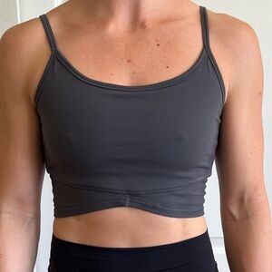 Curved hem, crop top, sports bra, activewear top